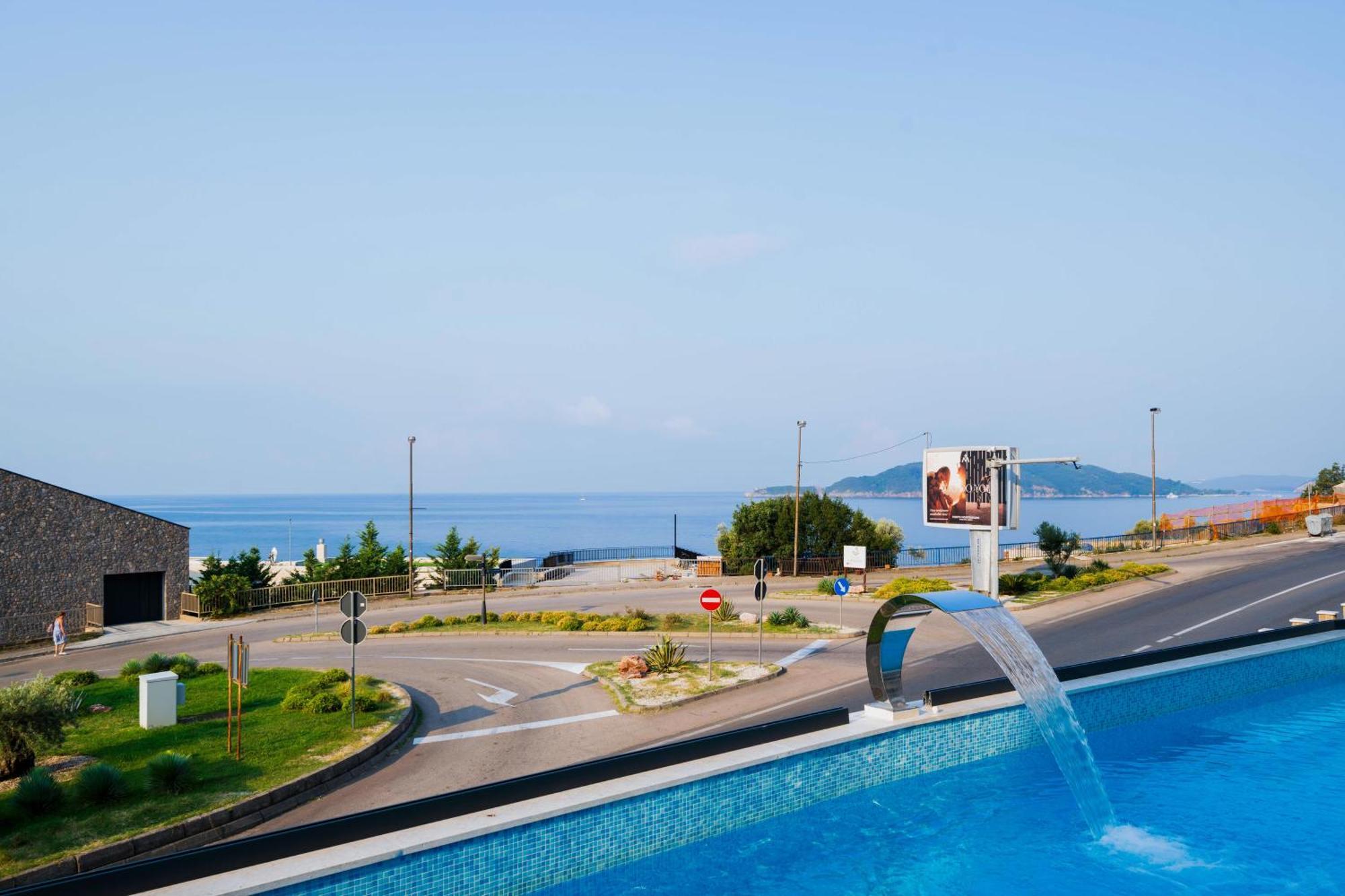 Exclusive Hotel Будва Экстерьер фото
