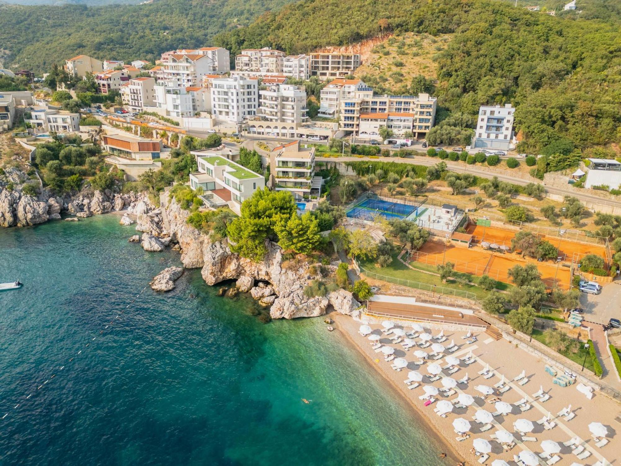 Exclusive Hotel Будва Экстерьер фото